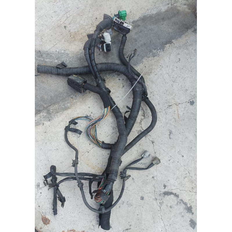 Conectores Arnes Computadora Módulo Motor Isuzu Elf 4hk1