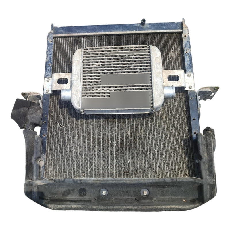 Radiador Postenfriador Intercooler Hino 300 816 716 616