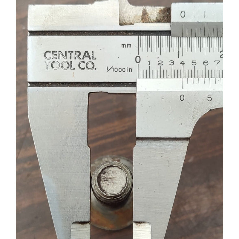 Tornillo Coraza Concha Motor Navistar Maxxforce 7.6l Inter