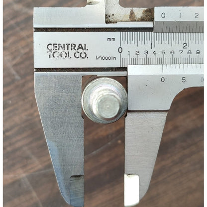 Perno Tornillo Distribución Motor 4jj1 Isuzu Elf 300 200