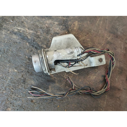 Conector De Cabina Volvo Motor Cummins Isb