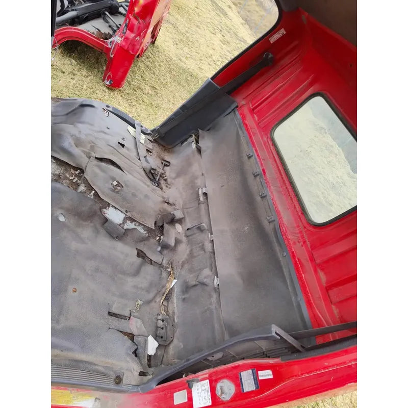 Cabina Isuzu Elf 300 Año 2010