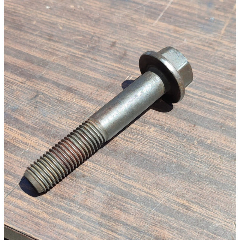 2 Tornillos Soporte Chasis Motor Navistar Maxxforce 7.6l