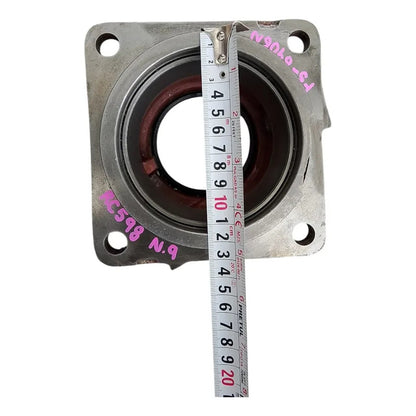 Tapa Porta Reten Balero Transmisión Eaton Fs-6406n 6 Vel Gris