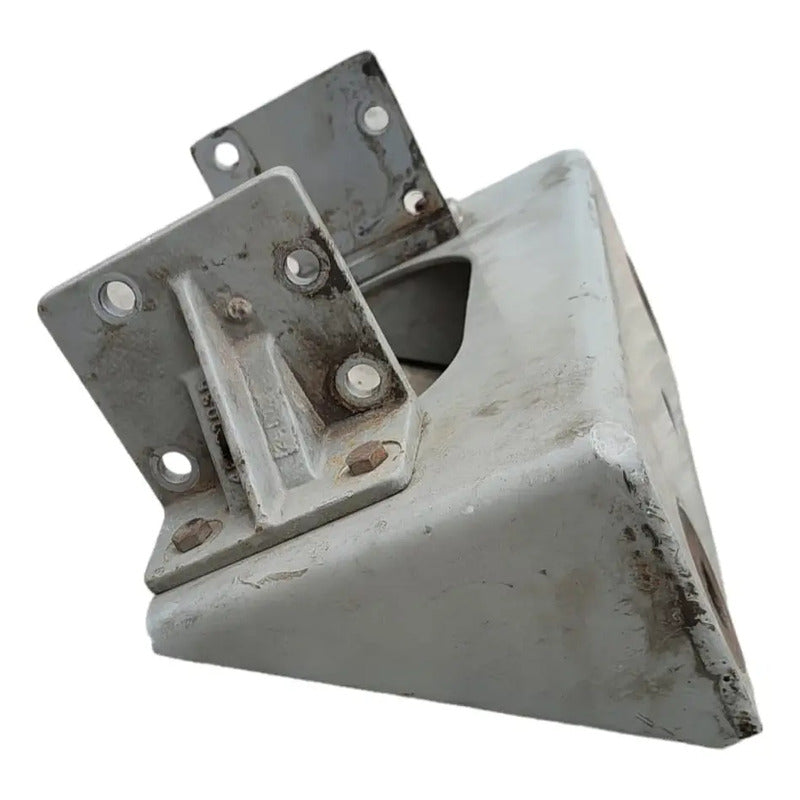 Soporte Motor Kubota V2203 Carrier