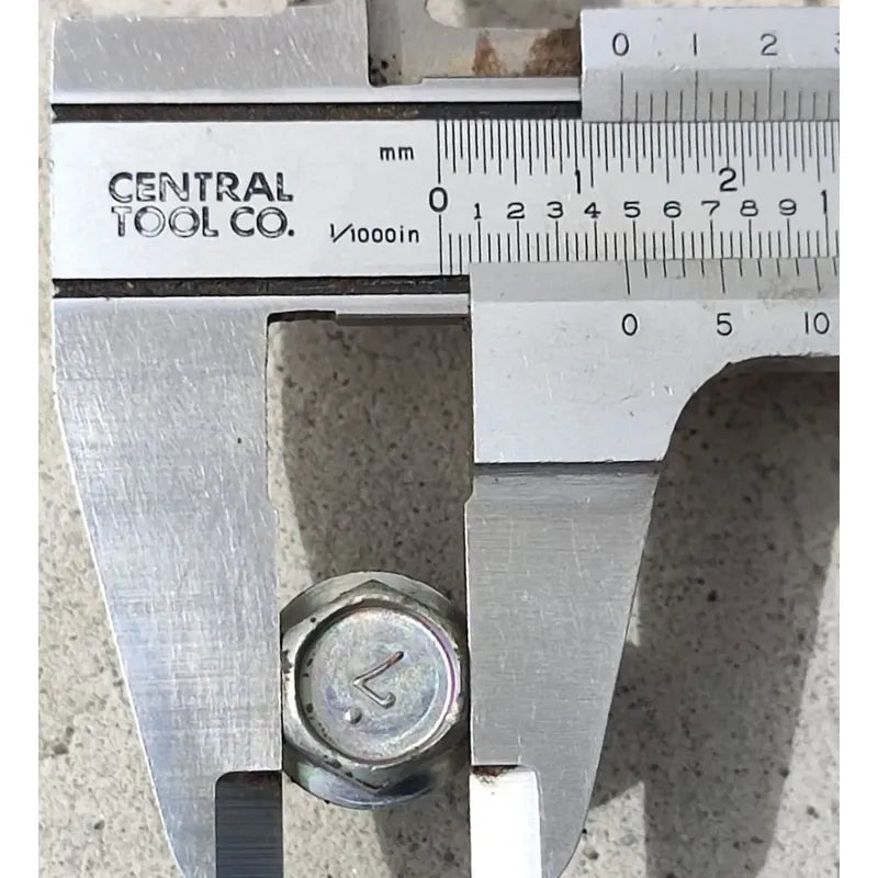 Tornillo Rociador Boquilla Enfriamiento Hino 300 816 716
