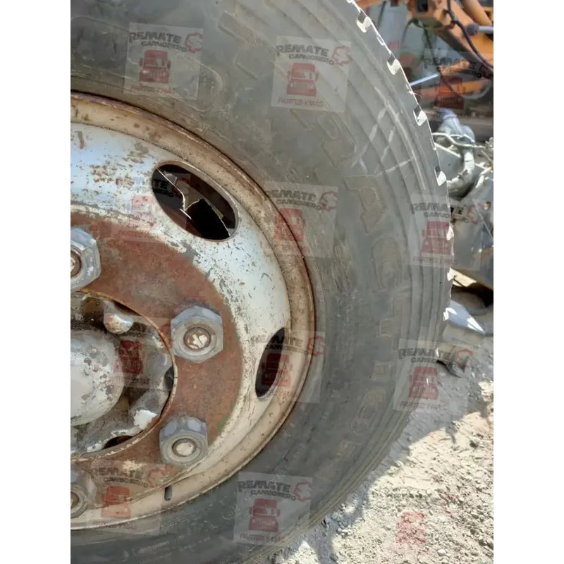 Llanta Michelin Lt215/85/r16  3/4 De Vida