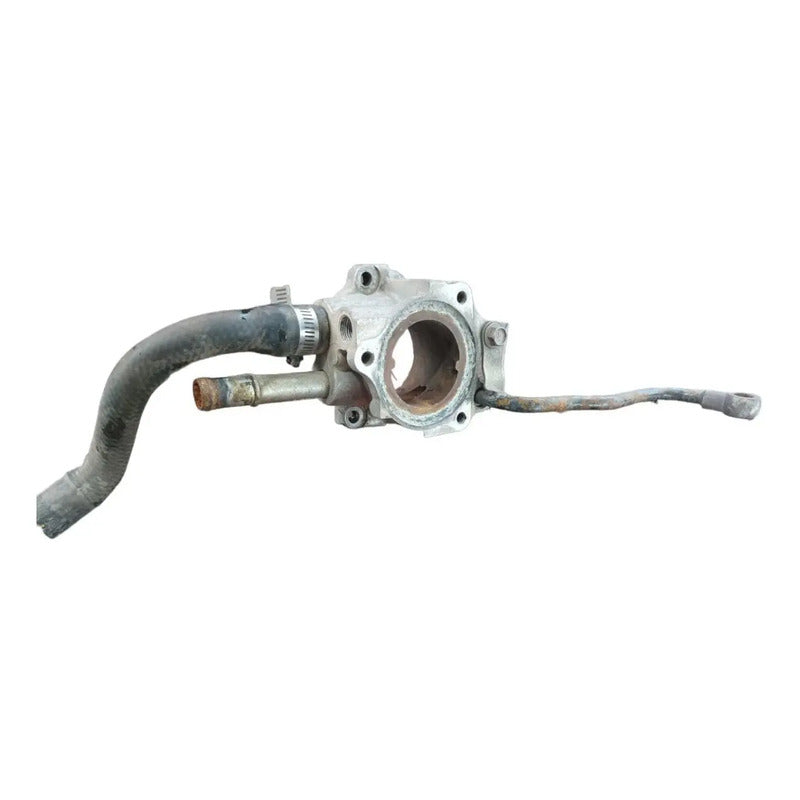 Soporte Conexion Refrigerante Agua Tubo Hino 300 816