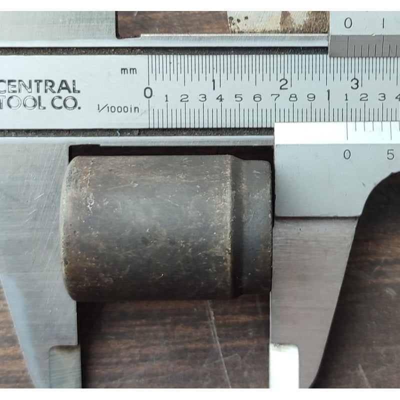 Tornillo Aumento Múltiple Escape Motor Isuzu 4hk1 Elf 450