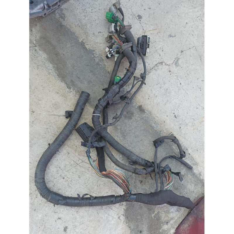 Conectores Arnes Computadora Módulo Motor Isuzu Elf 4hk1