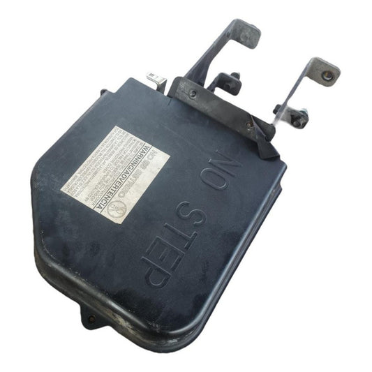 Base Soporte Caja Modulo Computadora Isuzu Elf 400 450