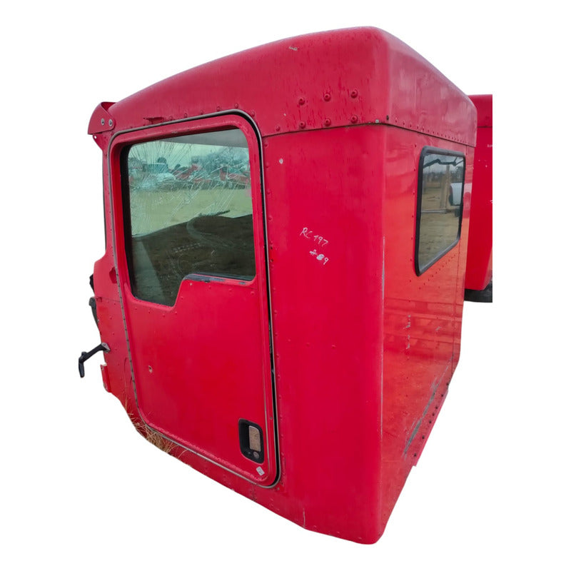 Cabina Kenworth T300 Año 2004
