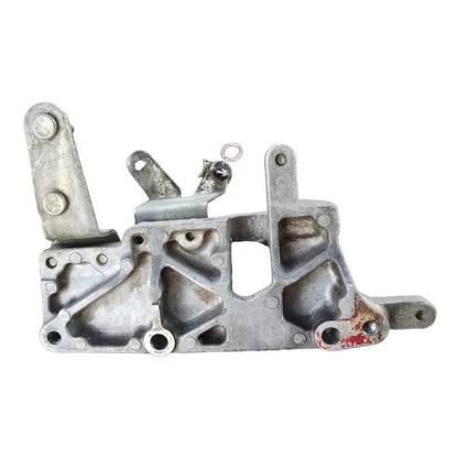 Base Soporte Riel Comun Inyectores Motor Hino 300 716 816