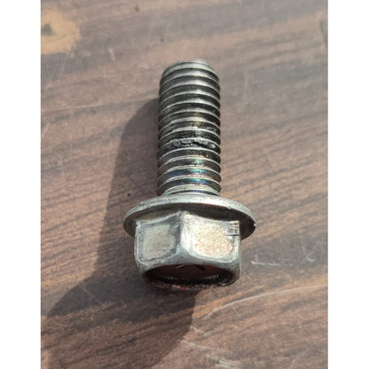 Tornillo Tubo Agua Motor Hino 300 816 716 4pz
