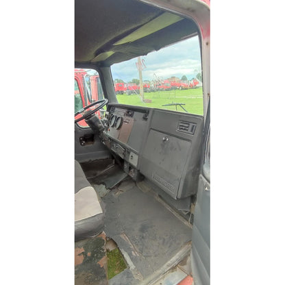 Cabina Kenworth T300 T370 Año 2001