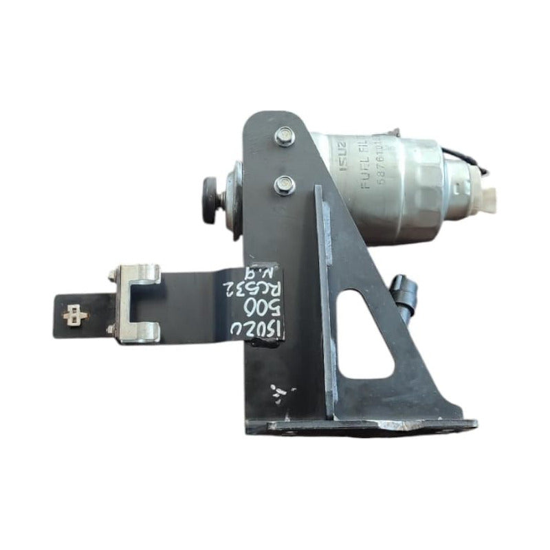 Base Soporte Filtro Diesel Cebadora Bomba Isuzu Elf 500