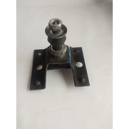 Base Soporte Amortiguador Diferencial Trasero Isuzu Elf 400