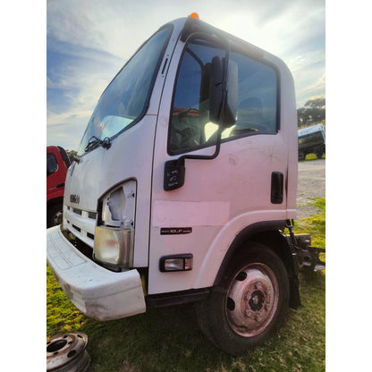 Cabina Isuzu Elf 600 Año 2010