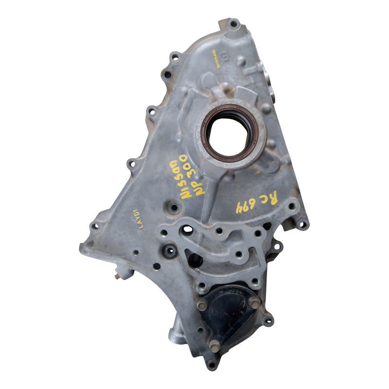 Tapa Cubierta Bomba Aceite Nissan Diesel Frontier 2.5l