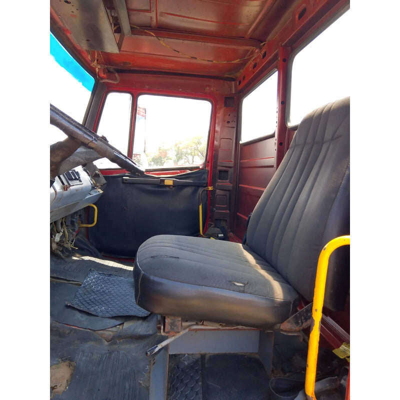 Cofre Cabina Freightliner Fl70 Fl 70 Año 2002