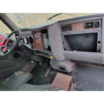 Cabina Kenworth T300 Año 2004