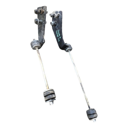 Soporte Base Tirante Radiador Freightliner M2 Par