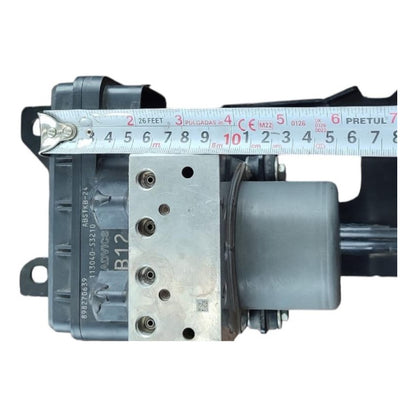 Base Soporte Modulo Frenos Abs Isuzu Elf 300 2018-2023