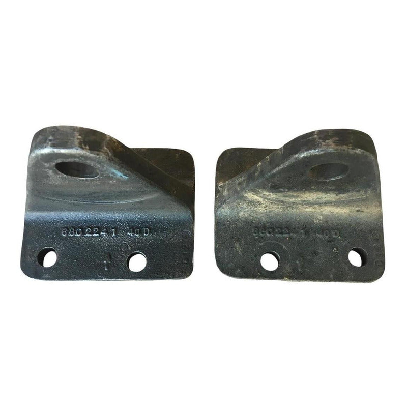 Soporte Base Oreja Coraza Motor Cummins Isb (par)