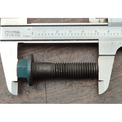 Tornillo Coraza Concha Motor Navistar Maxxforce 7.6l