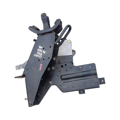 Base Gancho Deposito Liquido Clutch Isuzu Elf 400 450