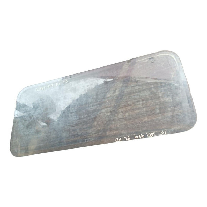 Medallon Cristal Trasero Freightliner Fl70 Sin Goma