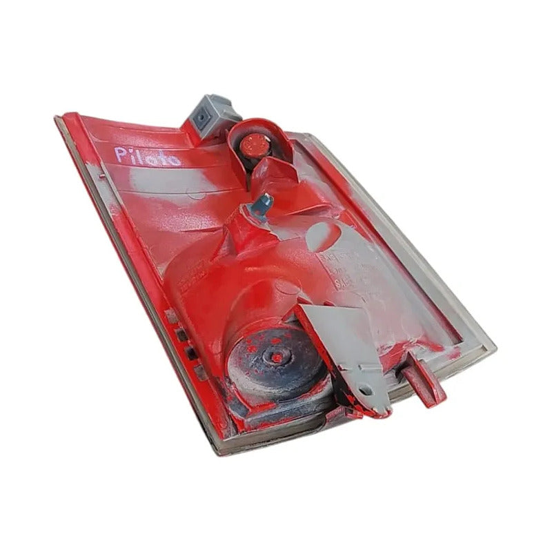 Luz Cuarto Cabina Sterling Fl 360 Freightliner Piloto