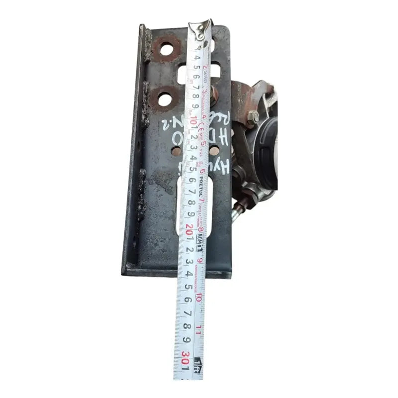 Base Soporte Filtro Diesel Cebadora Bomba Purgador Hyundai Blanco