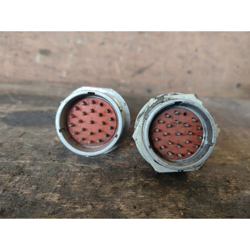 Conector De Cabina Motor Cummins Isb Con Tuerca