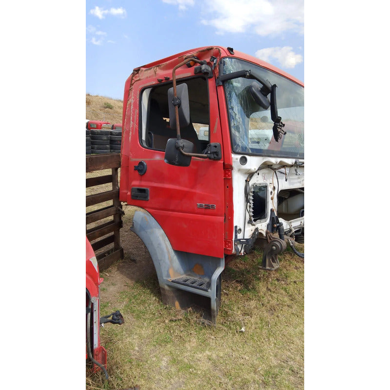 Cabina Freightliner Sterling Fl 360 1828 Año 2020