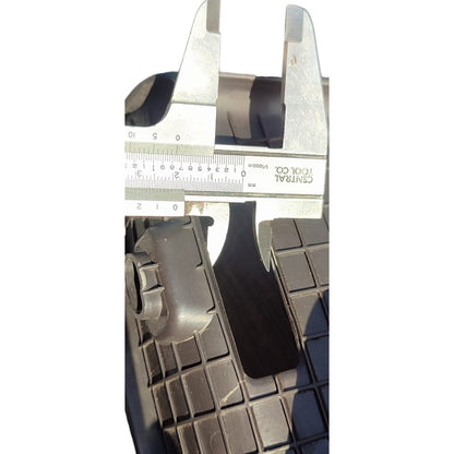 Cubierta Plastico Cinturon  Cabina Freightliner M2 Piloto