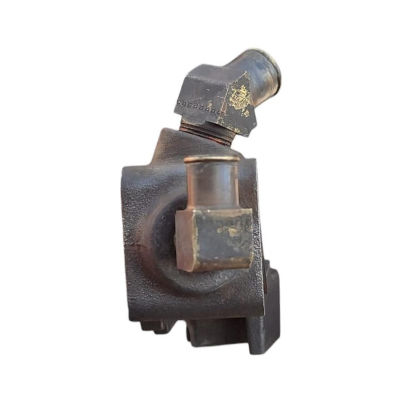 Caja Paso Termostato Agua Base Codo Alternador Cummins
