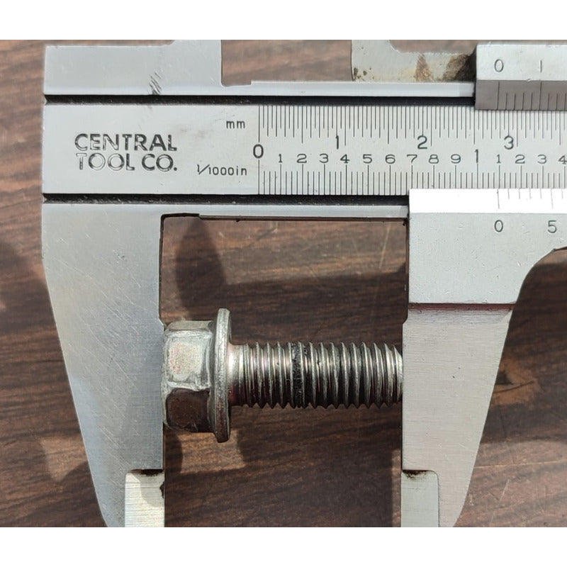 Tornillo Bomba Agua Motor Hino 300 816 716 5 Pz