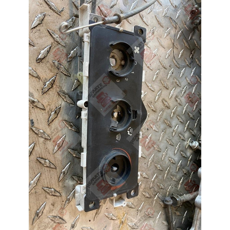 Panel Tablero Calefacción Aire Acondi Freightliner Fl70 Fl80