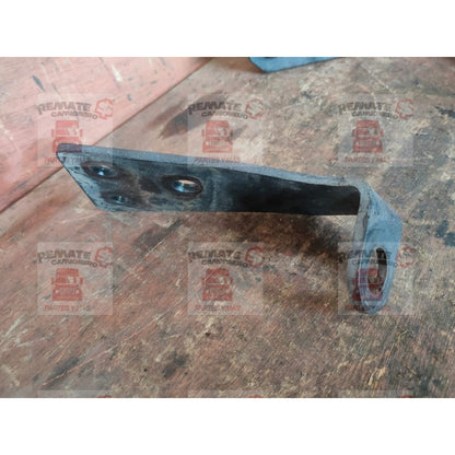 Soporte Base Radiador Freightliner M2