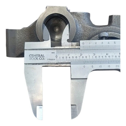 Chumacera Cabeza Motor 4hk1-okl650 Isuzu Elf 500 Año 2022 Plateado