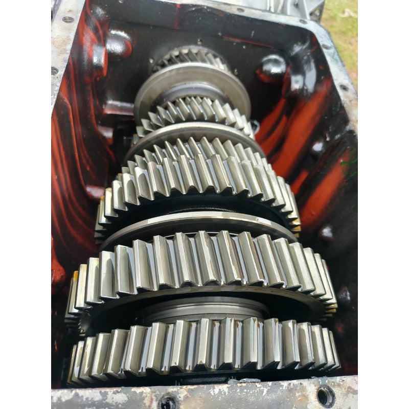 Transmisión Eaton 6 Velocidades  Freightliner M2 Fl 70