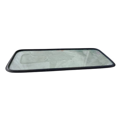 Medallón Cristal Trasero Goma Hule Cabina Hino 500 1524