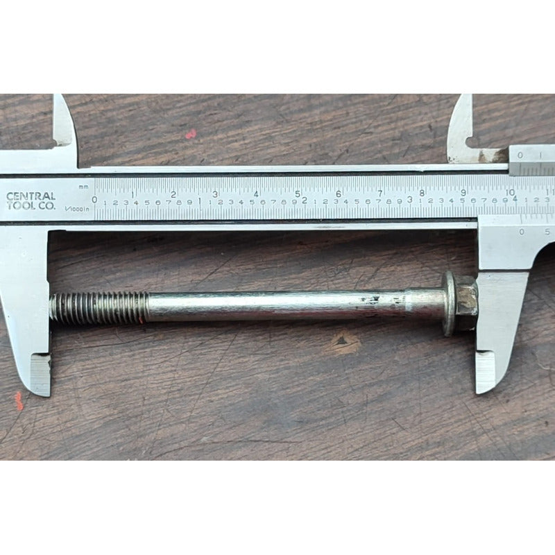 Perno Tornillo Bomba Agua Motor Hino 300 816 716
