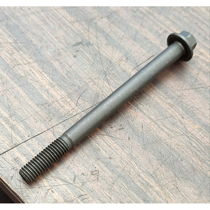 Perno Tornillo Bomba Diesel Navistar Maxxforce 7.6l Internat
