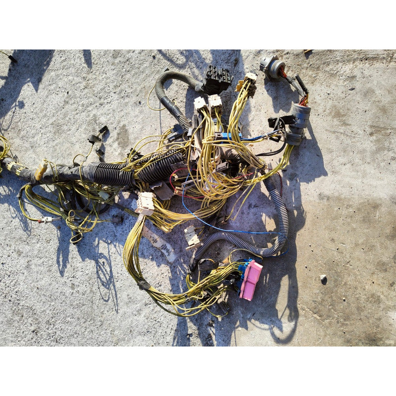 Arnés Conector Fusibles Tablero Cluster Freightliner Fl 70