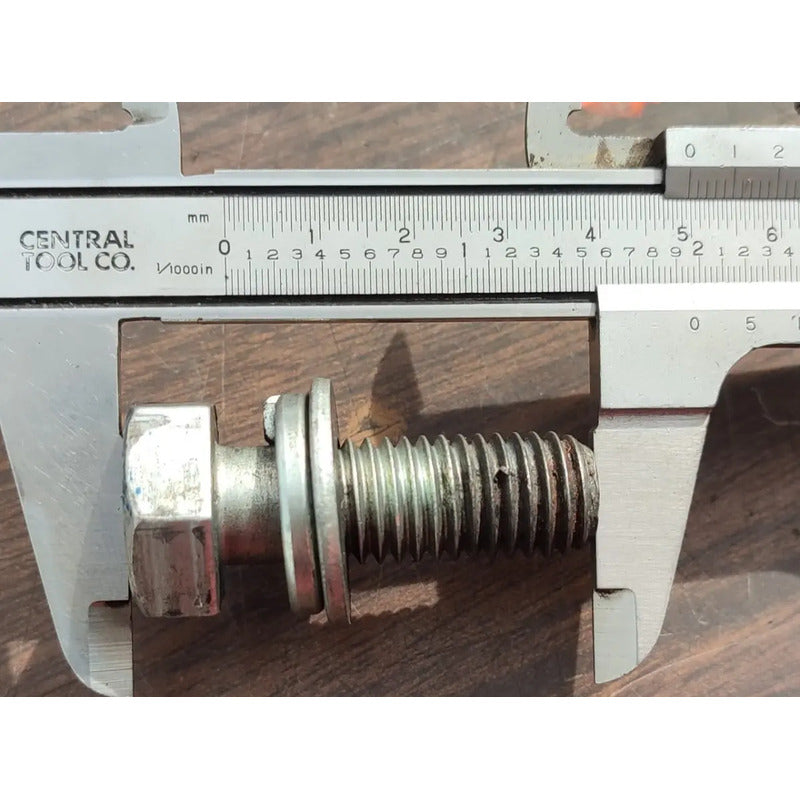 4 Tornillos Coraza Motor Hino 300 816 716 Rondana