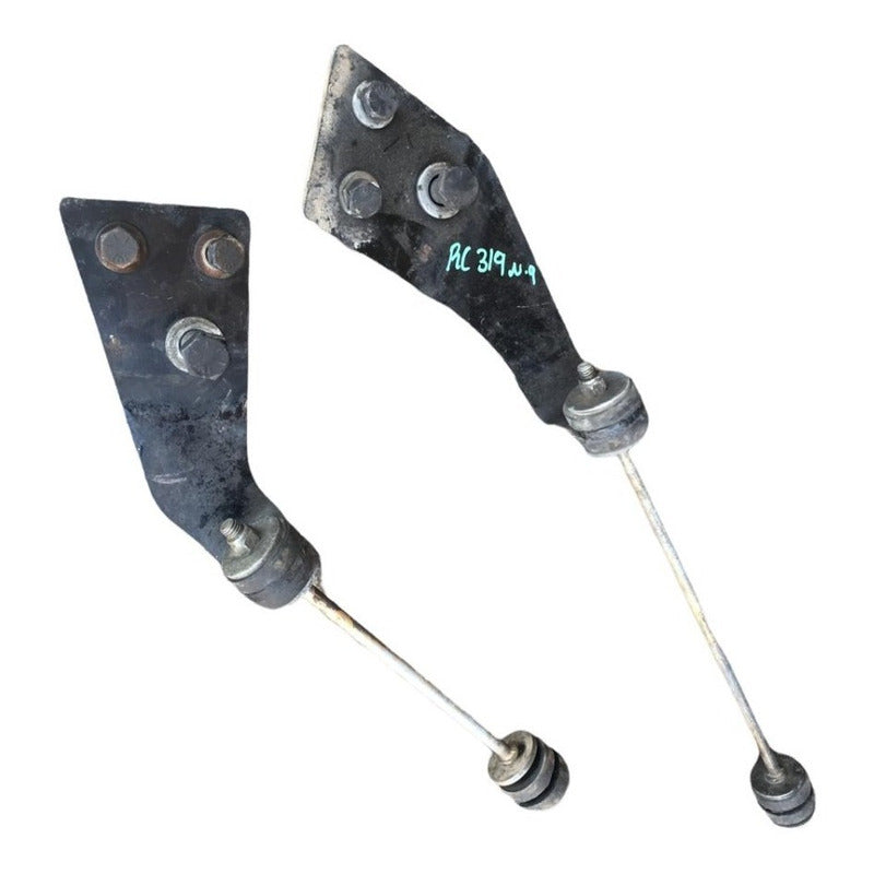 Soporte Base Tirante Radiador Freightliner M2 Par