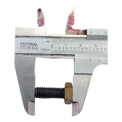 2 Tornillos Carretilla Buso Motor Caterpillar 3126 Freightli Gris