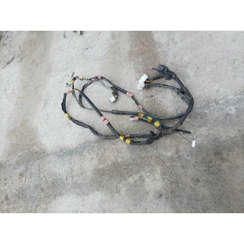 Arnes Conector Convertidor Corriente Voltaje Cabina Hino 300